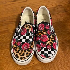 Vans animal rose print classic slip ons